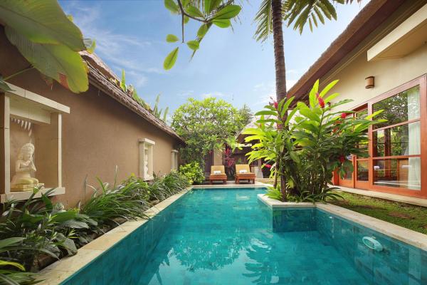 One-Bedroom Deluxe Pool Villa with Free Benefits